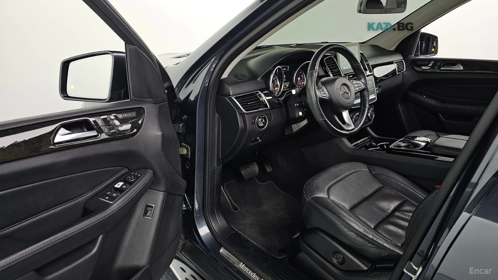 Mercedes-Benz GLE 350 D AMG-Line Автокредит Цена до България, снимка 8 - Автомобили и джипове - 55189346