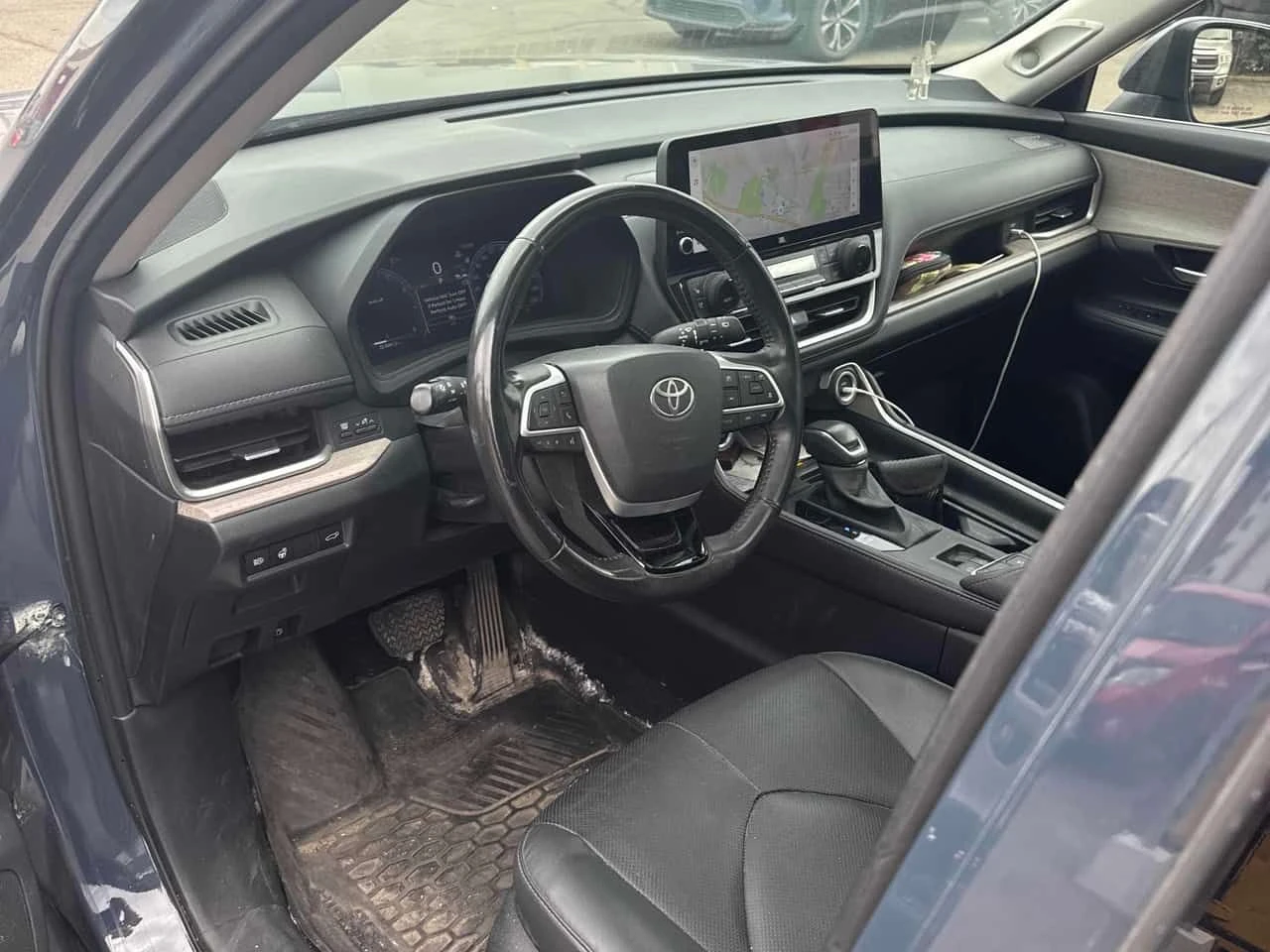 Toyota Highlander * AWD * CARFAX * JBL * ОДБУХВАНЕ * ДИСТРОНИК * , снимка 14 - Автомобили и джипове - 55193556