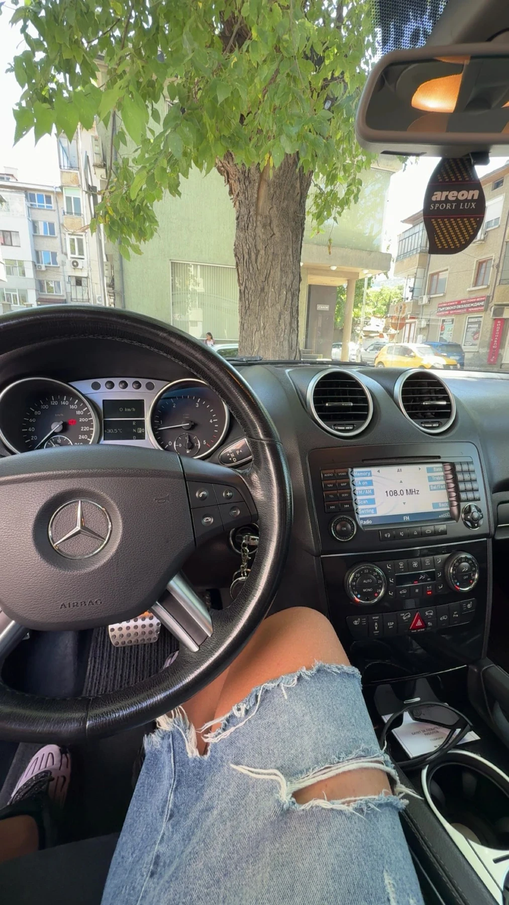 Mercedes-Benz ML 320, снимка 8 - Автомобили и джипове - 55825165
