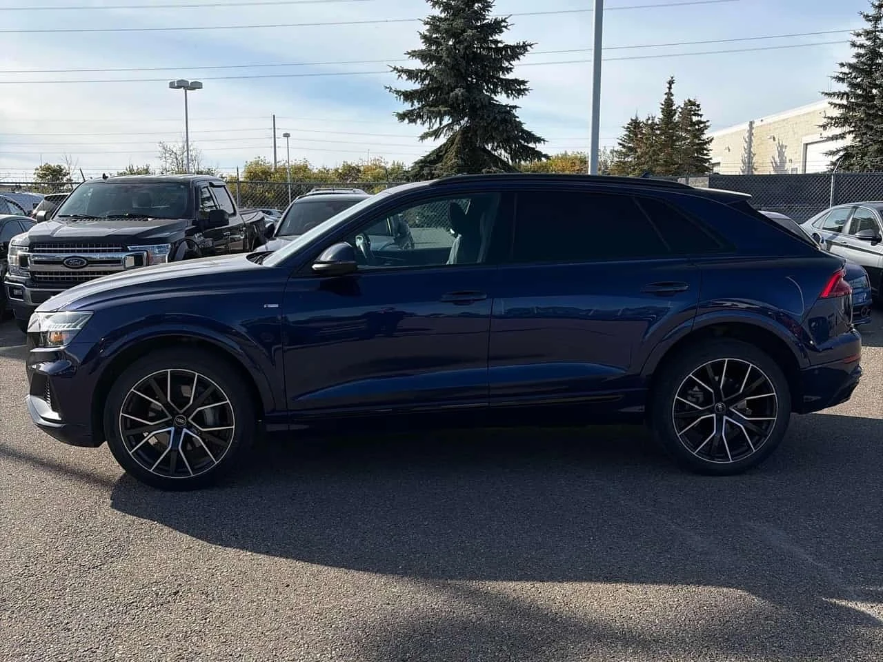 Audi Q8 * Progressiv * CARFAX * ЦЕНА ДО БГ, снимка 2 - Автомобили и джипове - 56394482