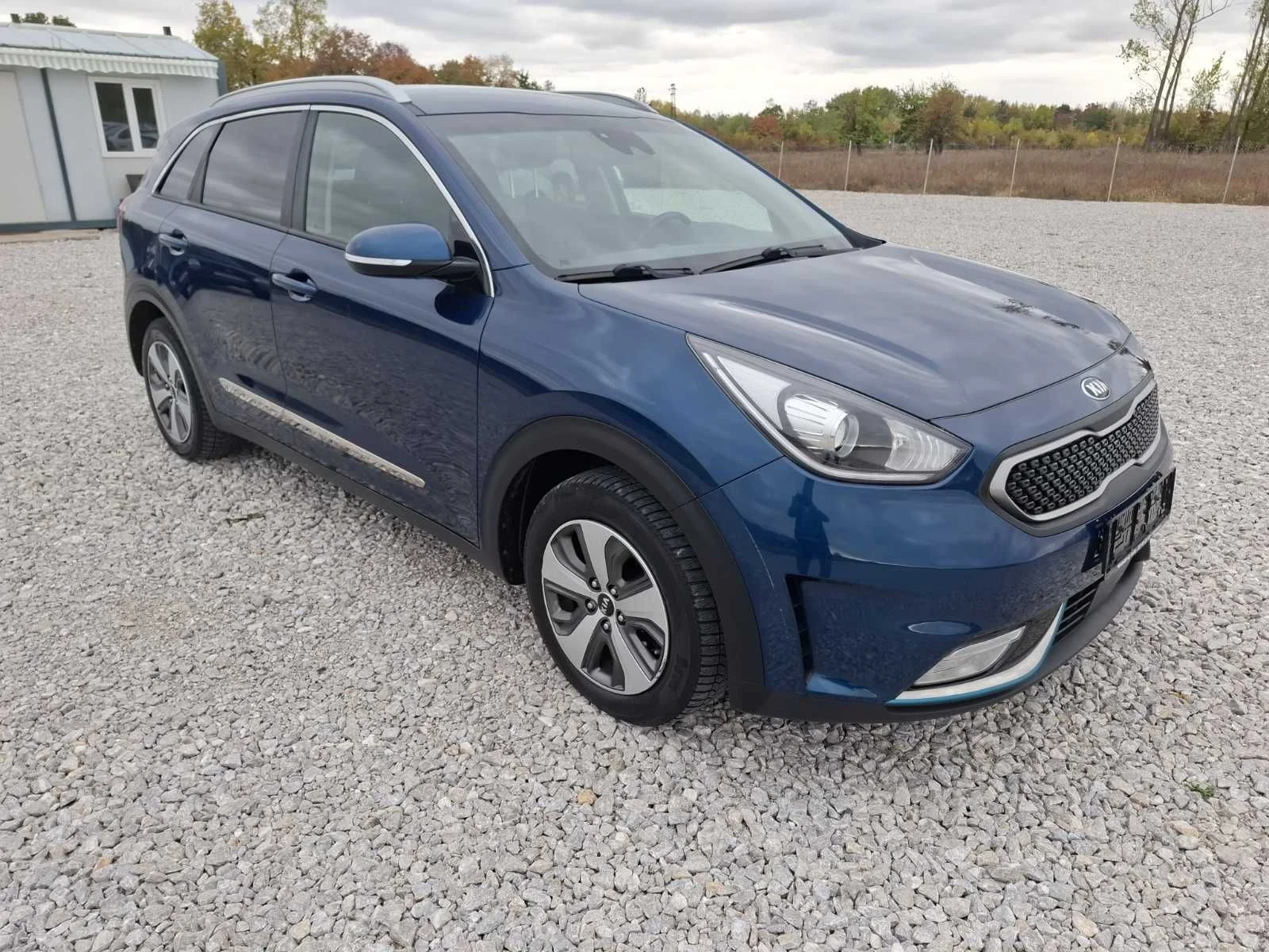 Kia Niro 1.6 Plug-in hibrid, снимка 7 - Автомобили и джипове - 56518202