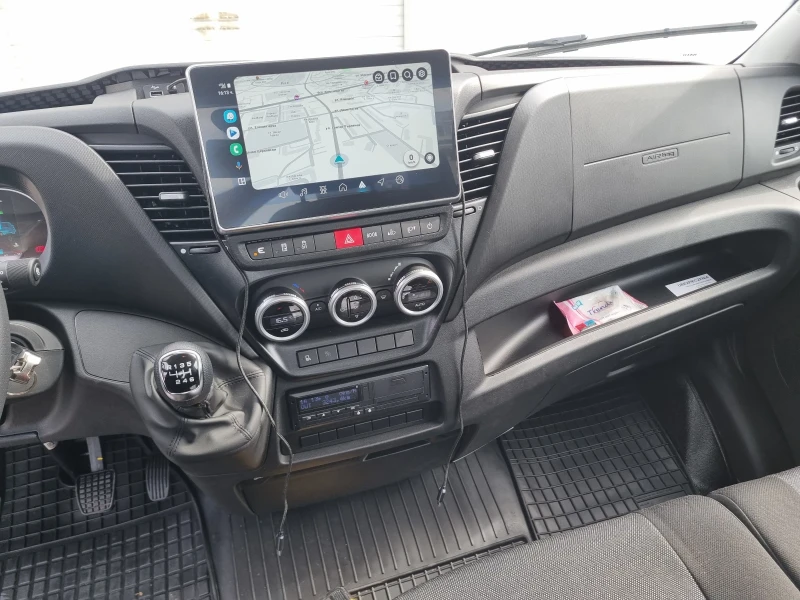 Iveco 35c18, снимка 7 - Бусове и автобуси - 52312600