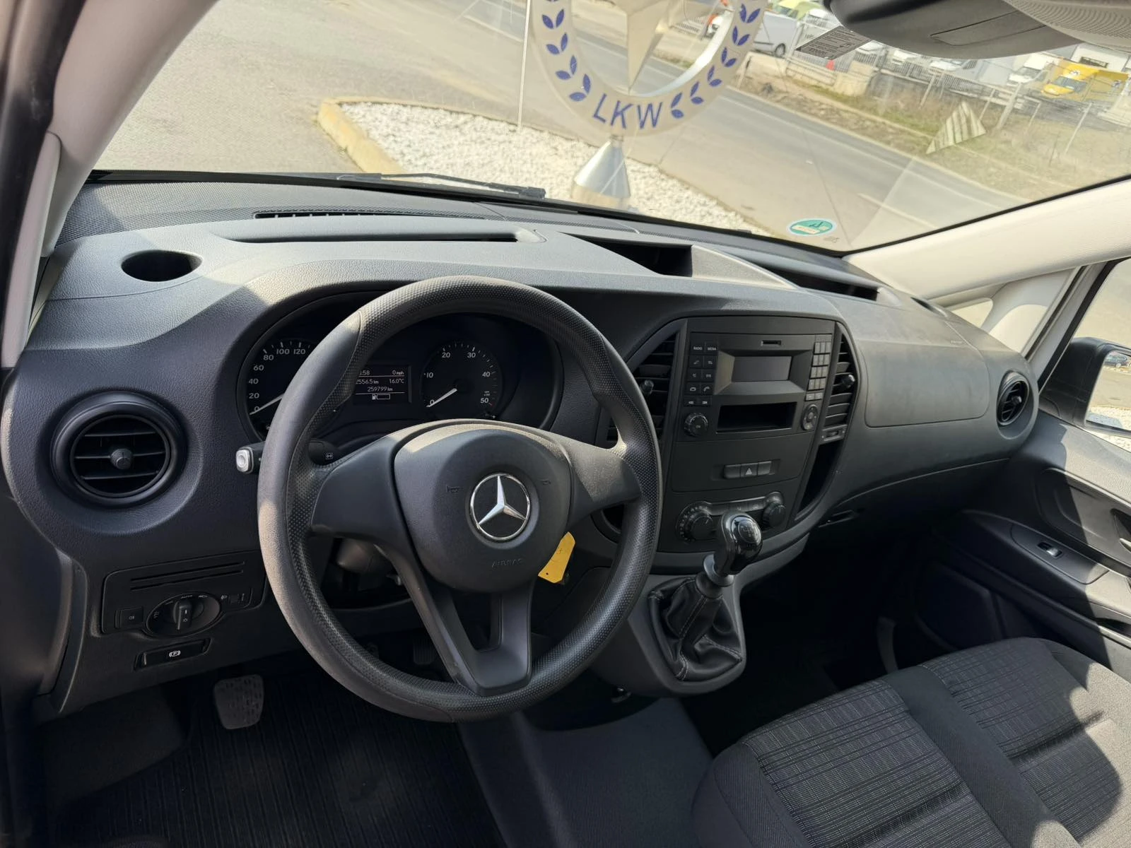 Mercedes-Benz Vito 111CDI/Клима, снимка 7 - Бусове и автобуси - 54054966