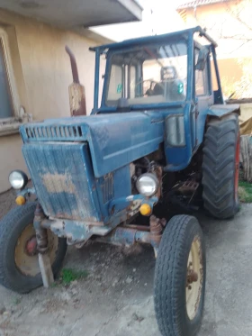 Трактор МТЗ 80, снимка 1