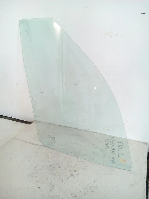 Стъкло Рено Меган предно ляво