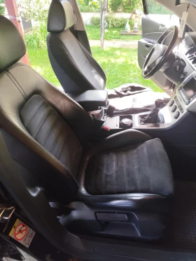 VW Passat Комби, снимка 11
