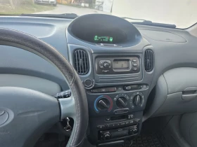 Toyota Yaris verso 1.3 АГУ  - 2100 € / 4107.24 лв. - 96419825 11