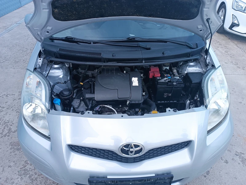 Toyota Yaris 1.0i 140000km KATO HOBA, снимка 16 - Автомобили и джипове - 47679705