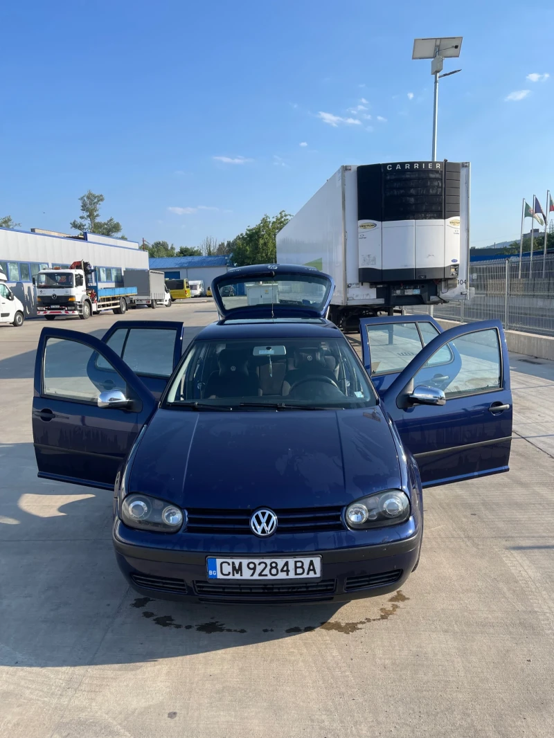 VW Golf, снимка 7 - Автомобили и джипове - 47775854