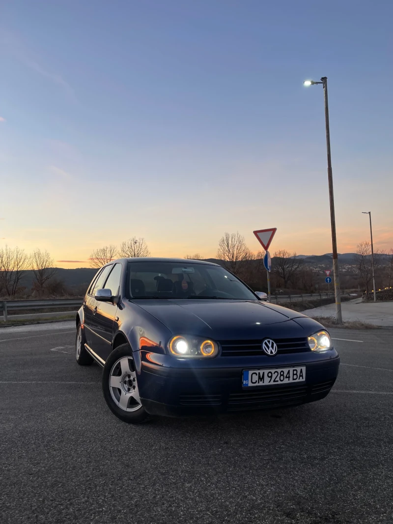 VW Golf, снимка 2 - Автомобили и джипове - 47775854