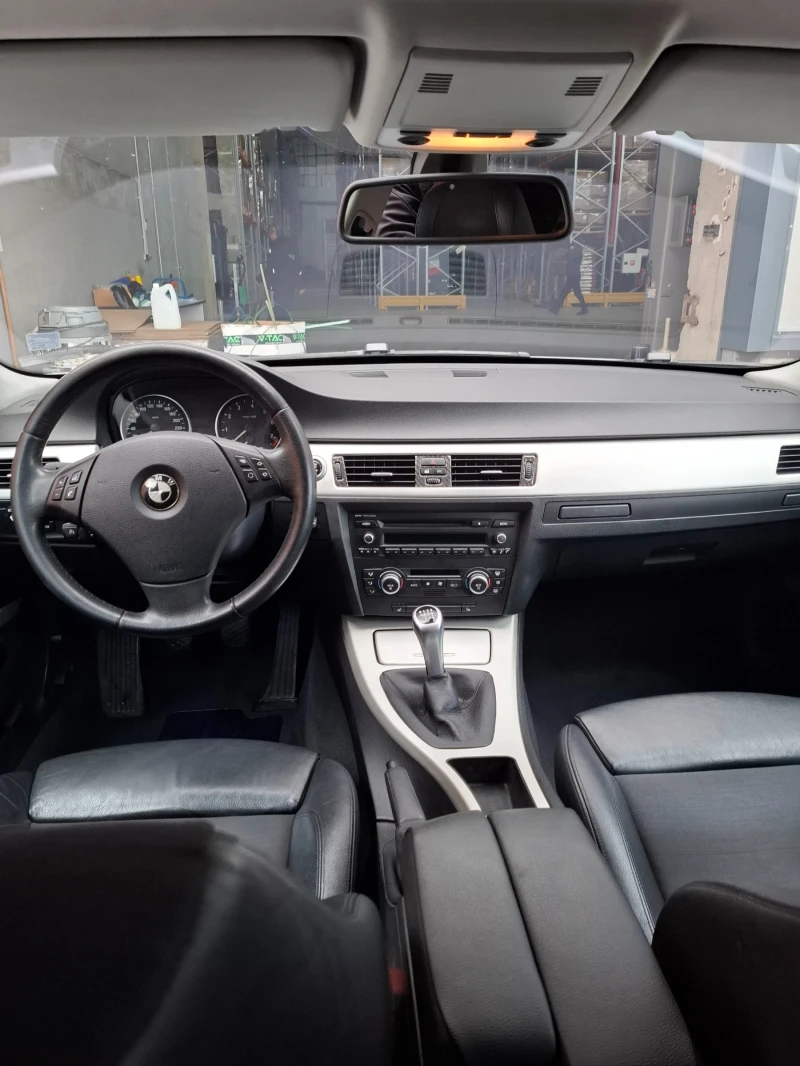 BMW 325, снимка 14 - Автомобили и джипове - 48675610