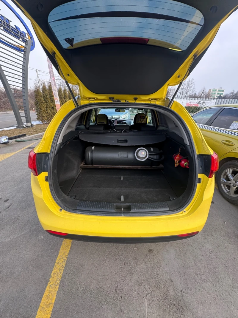 Kia Ceed TAXI , снимка 5 - Автомобили и джипове - 49264901