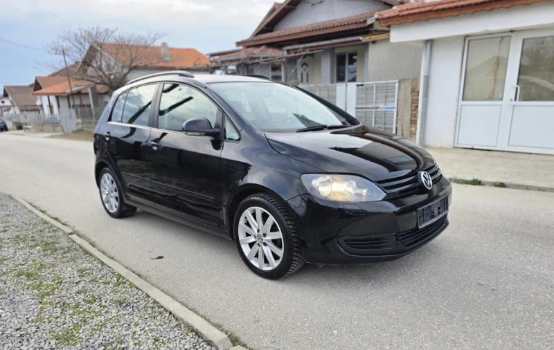 VW Golf Plus 1.6 TDI, снимка 3 - Автомобили и джипове - 49454611