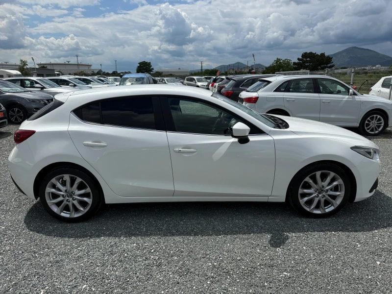 Mazda 3 (KATO НОВА), снимка 4 - Автомобили и джипове - 49533625
