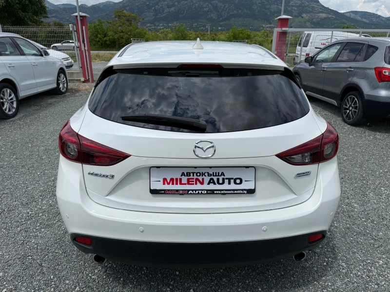 Mazda 3 (KATO НОВА), снимка 7 - Автомобили и джипове - 49533625