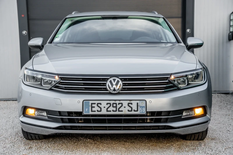 VW Passat 1 6TDI AVTOMAT 120KS, снимка 3 - Автомобили и джипове - 49717251