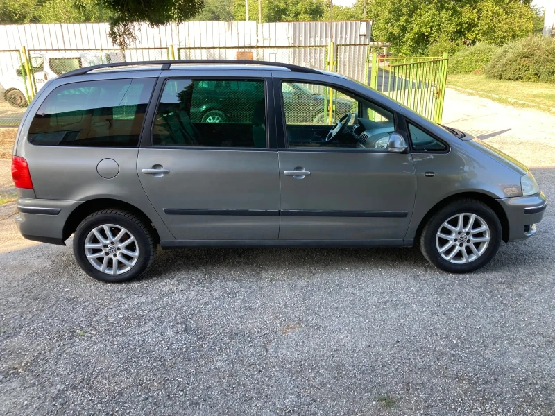 VW Sharan 2.8I Swiss, снимка 7 - Автомобили и джипове - 51892313