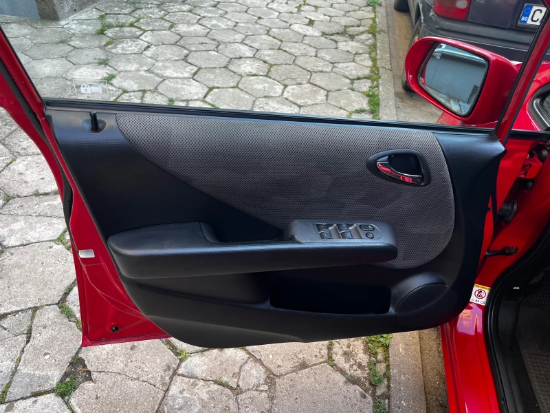 Honda Jazz, снимка 5 - Автомобили и джипове - 52349900
