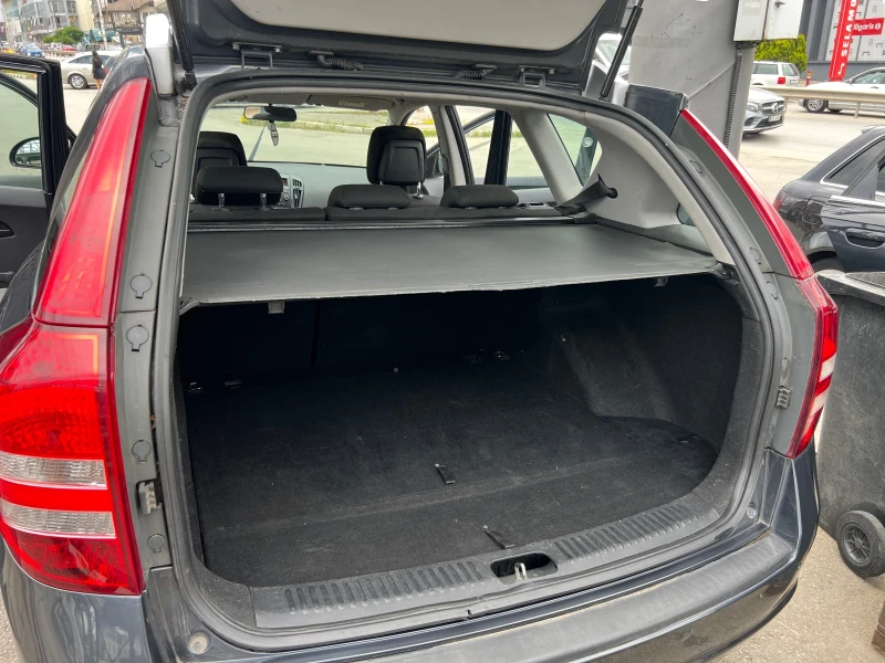 Kia Ceed ТП до 09.2026, снимка 8 - Автомобили и джипове - 52562402