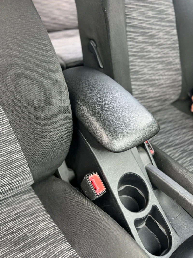 Kia Ceed ТП до 09.2026, снимка 13 - Автомобили и джипове - 52562402