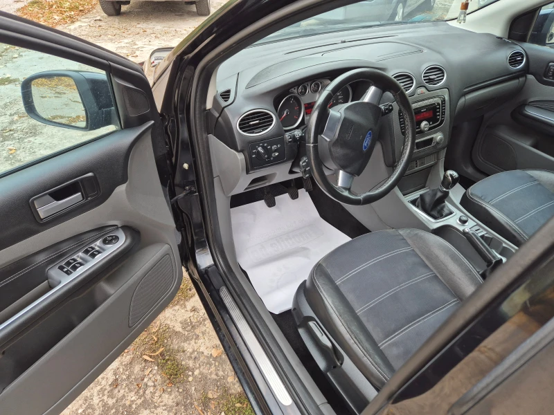 Ford Focus 1.6 TDI. TITANIUM, снимка 11 - Автомобили и джипове - 52073956