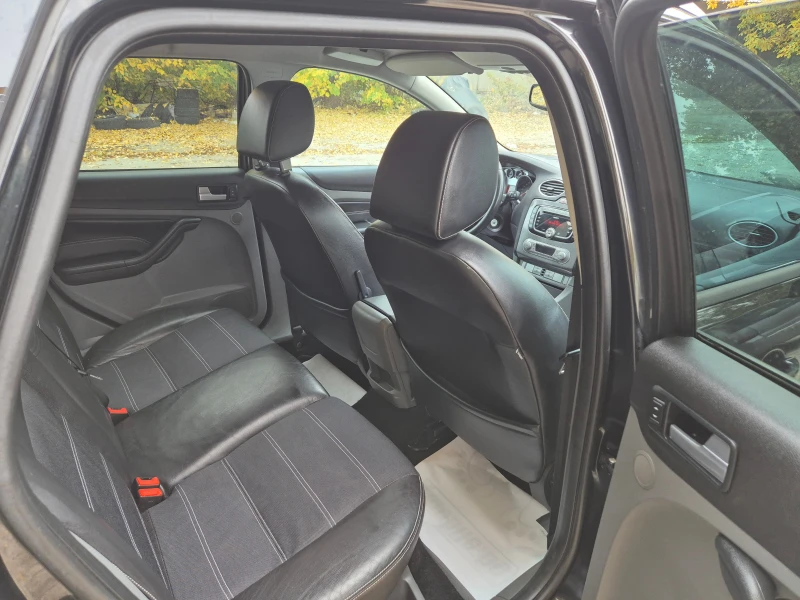 Ford Focus 1.6 TDI. TITANIUM, снимка 13 - Автомобили и джипове - 52073956