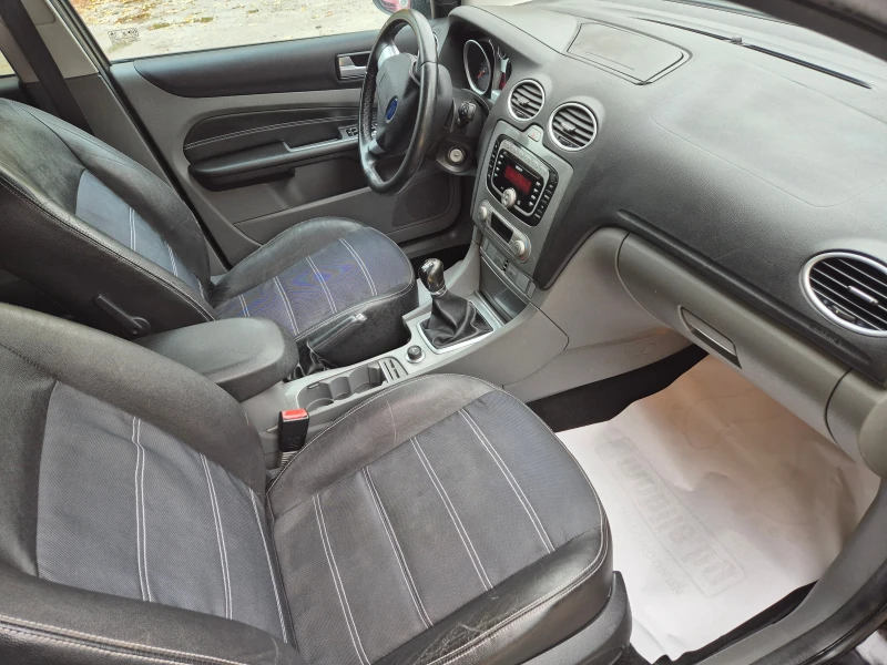 Ford Focus 1.6 TDI. TITANIUM, снимка 9 - Автомобили и джипове - 52073956