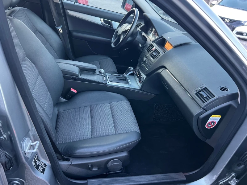 Mercedes-Benz C 220 AVANGARDE-646, снимка 12 - Автомобили и джипове - 52859243