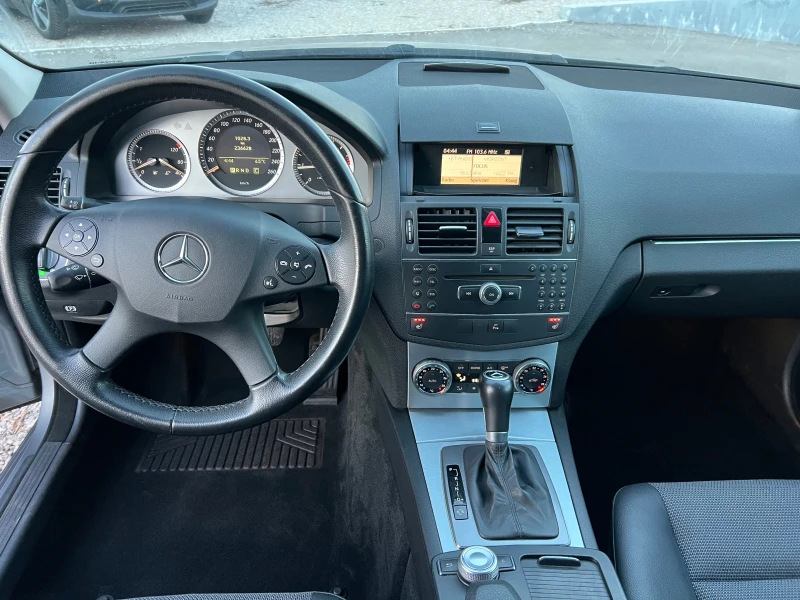 Mercedes-Benz C 220 AVANGARDE-646, снимка 9 - Автомобили и джипове - 52859243