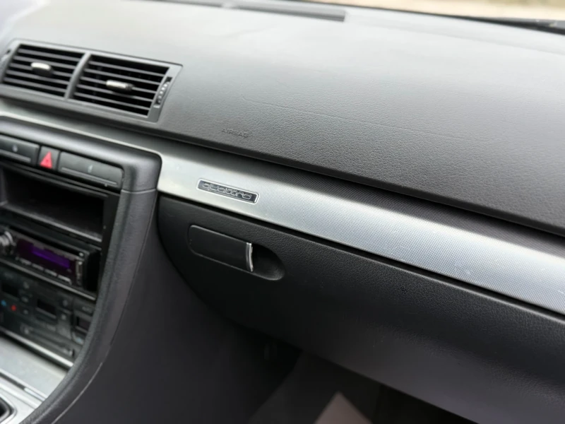 Audi A4 3.0TDI V6 QUATTRO, снимка 10 - Автомобили и джипове - 53462036