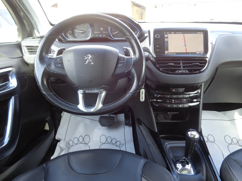 Peugeot 2008 1.6 HDI, снимка 13 - Автомобили и джипове - 53579934