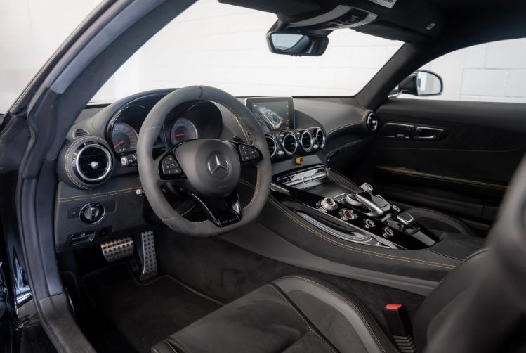 Mercedes-Benz AMG GT R Coupe, снимка 6 - Автомобили и джипове - 45864969