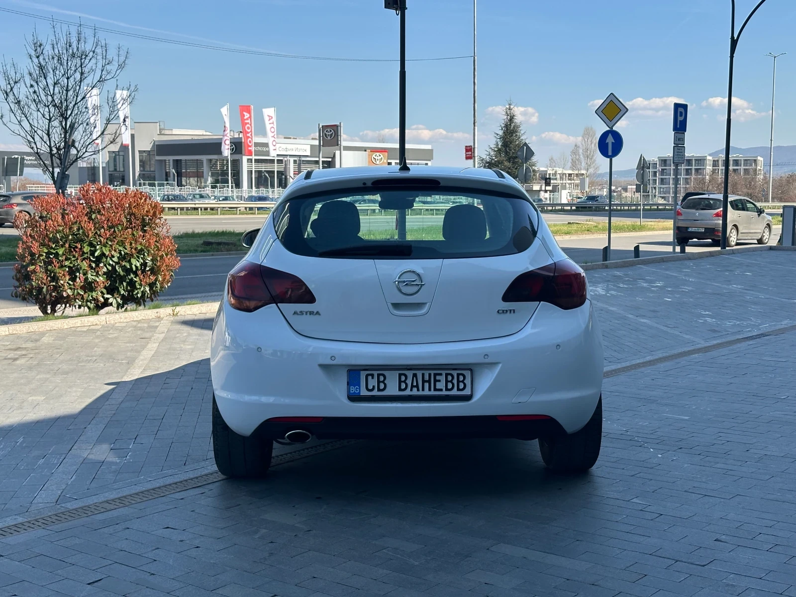 Opel Astra 2.0 CDTI - изображение 5