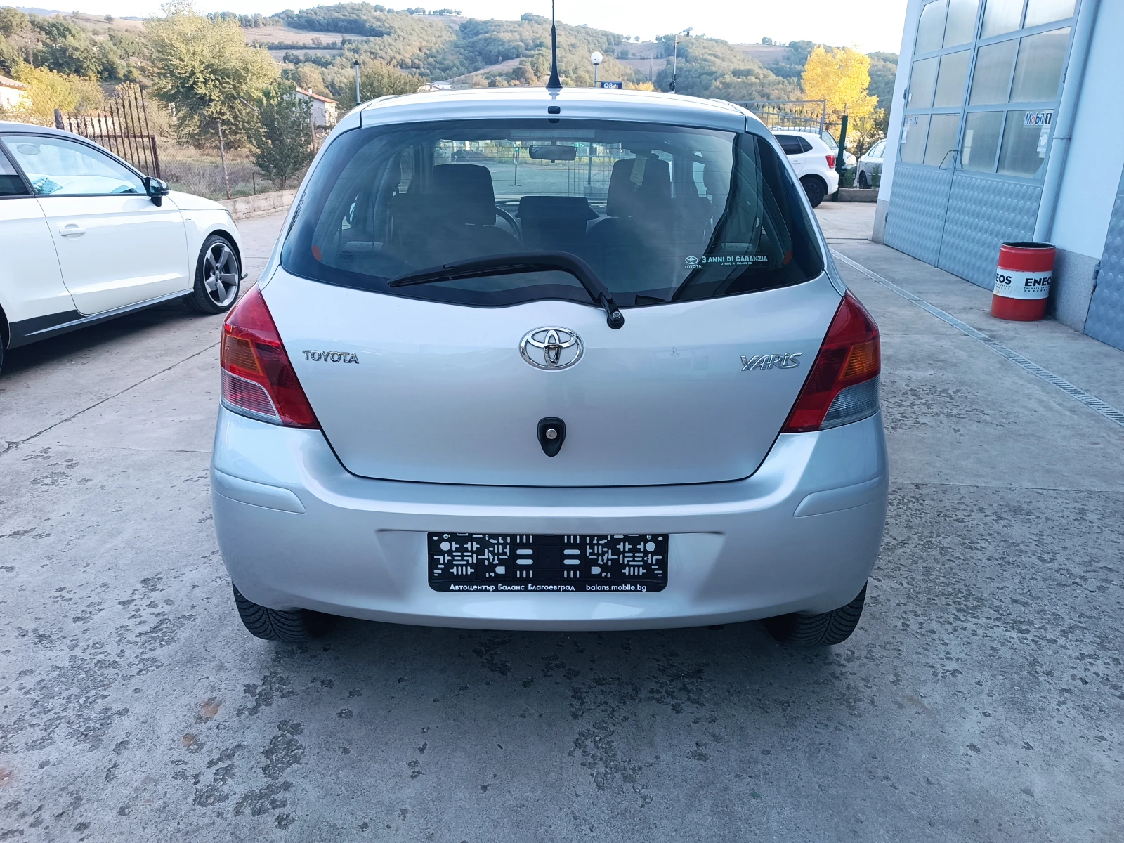 Toyota Yaris 1.0i 140000km KATO HOBA - изображение 6