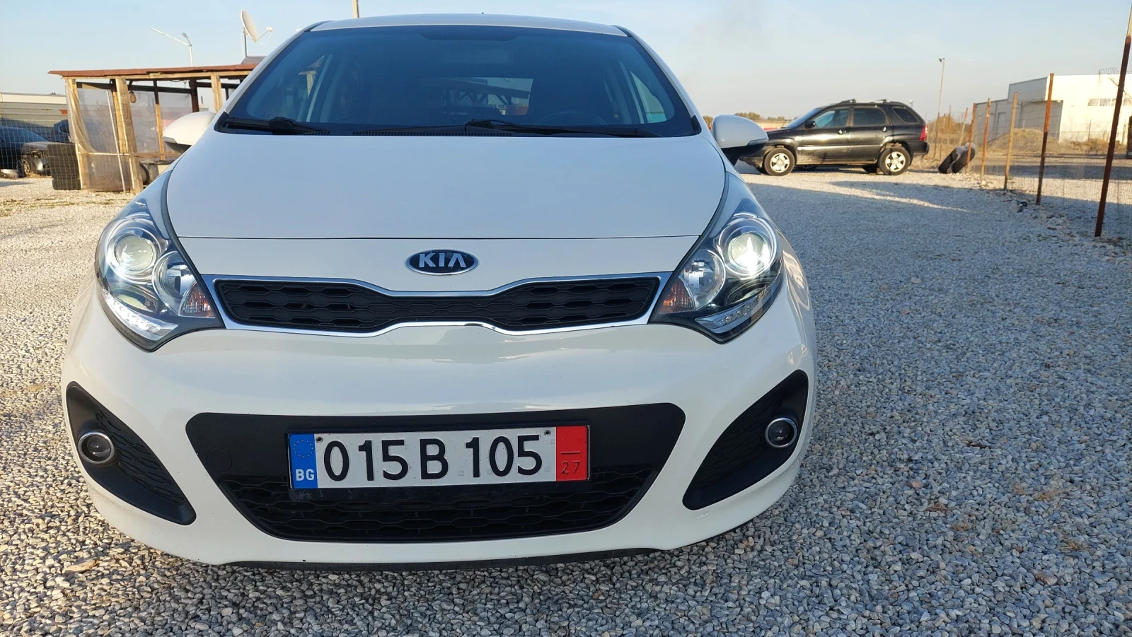 Kia Rio 1.4НАВИ FULL - изображение 2