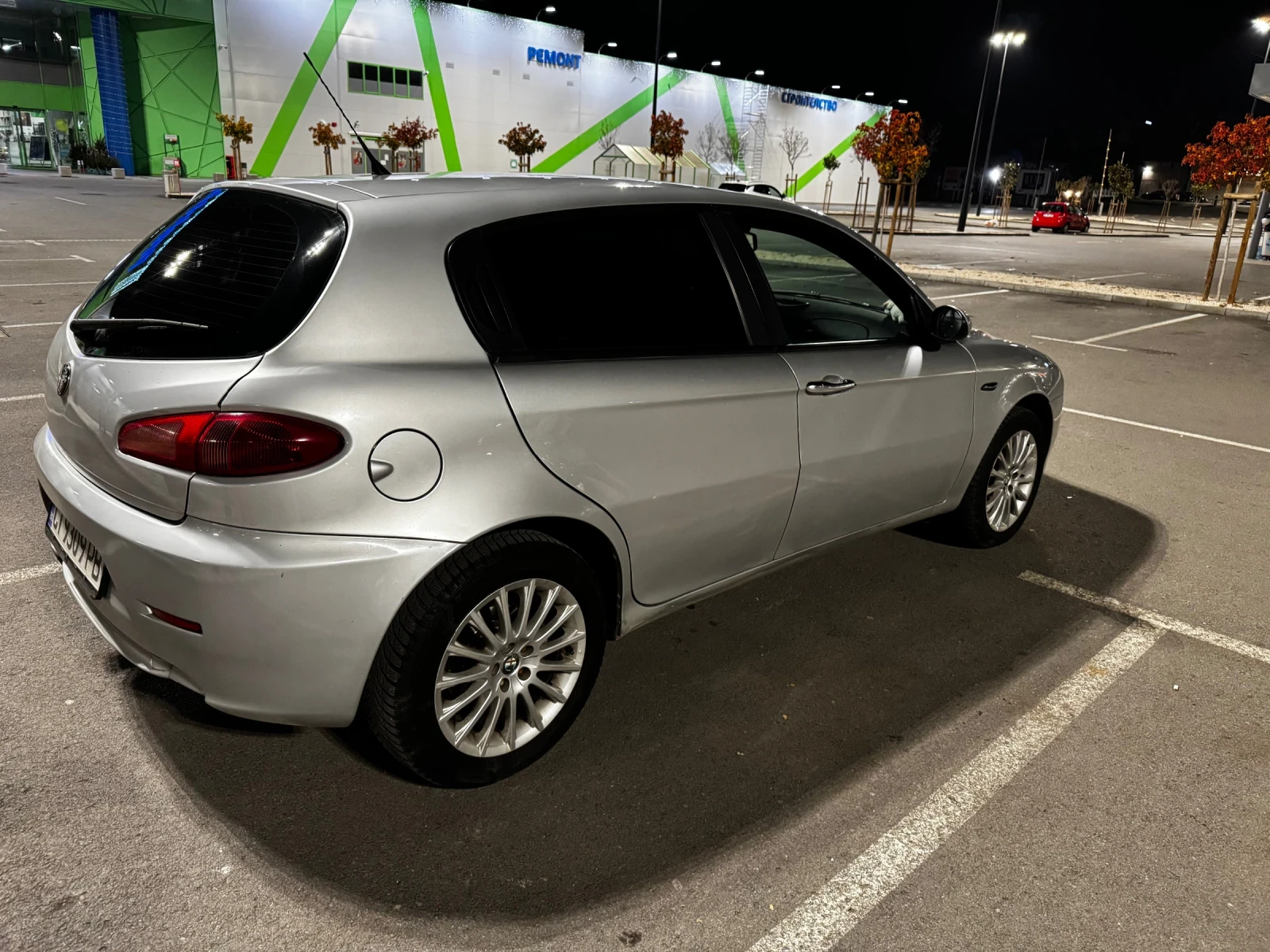 Alfa Romeo 147 1.9 JTDm - изображение 3