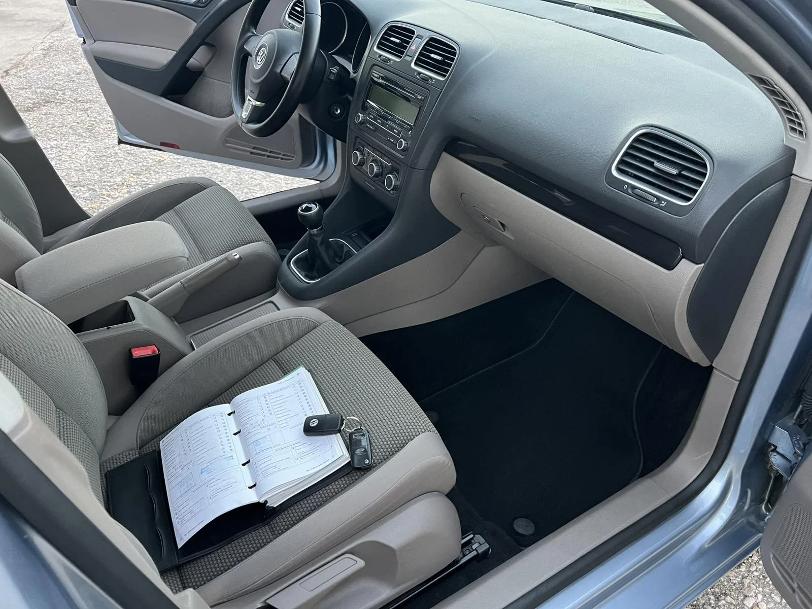 VW Golf VI 2.0 TDI - изображение 9