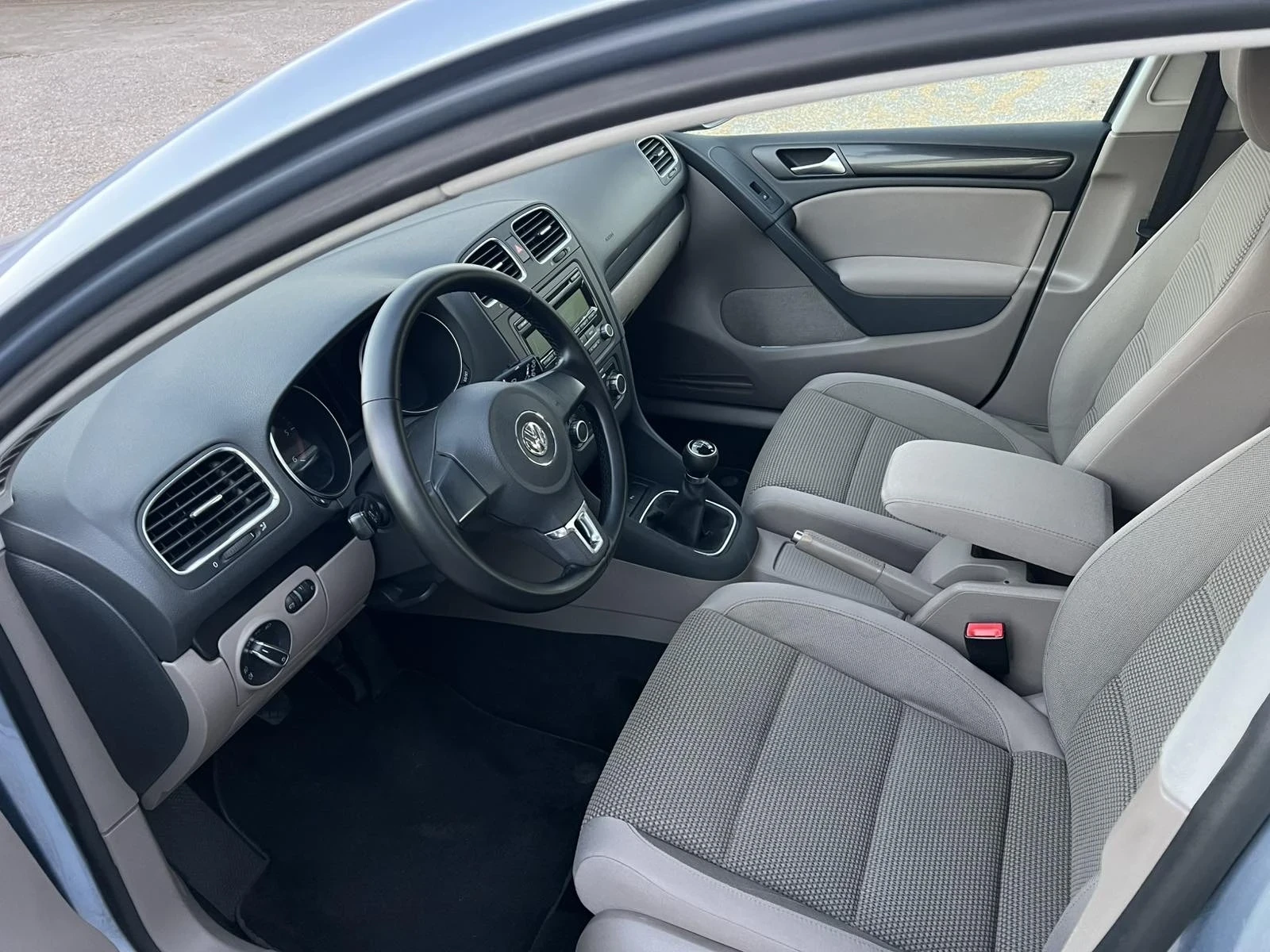 VW Golf VI 2.0 TDI - изображение 8