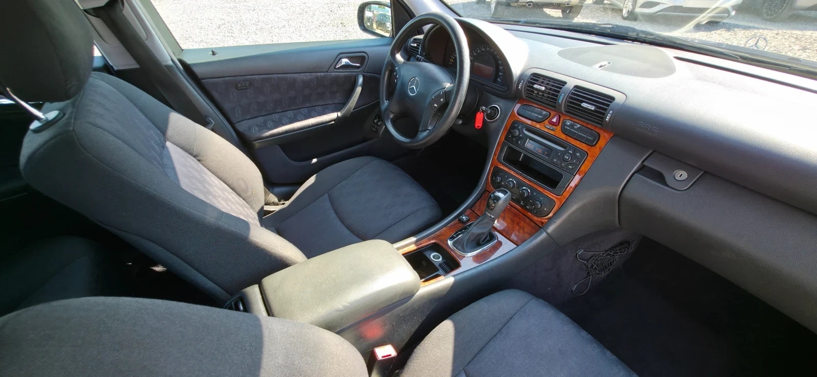 Mercedes-Benz C 200 I 129k.c CNG UNIKAT ITALIA  | Mobile.bg — изображение 15