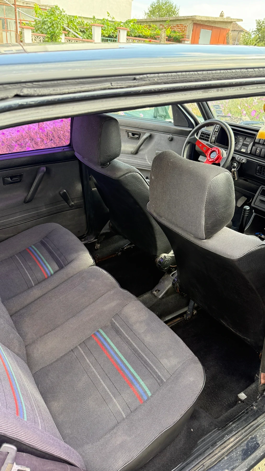 VW Golf 1.8 GT Special - изображение 5