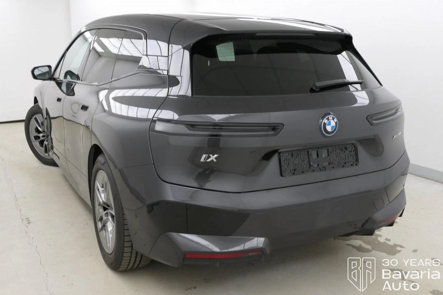 BMW iX 50 xDrive Sport | Mobile.bg   2