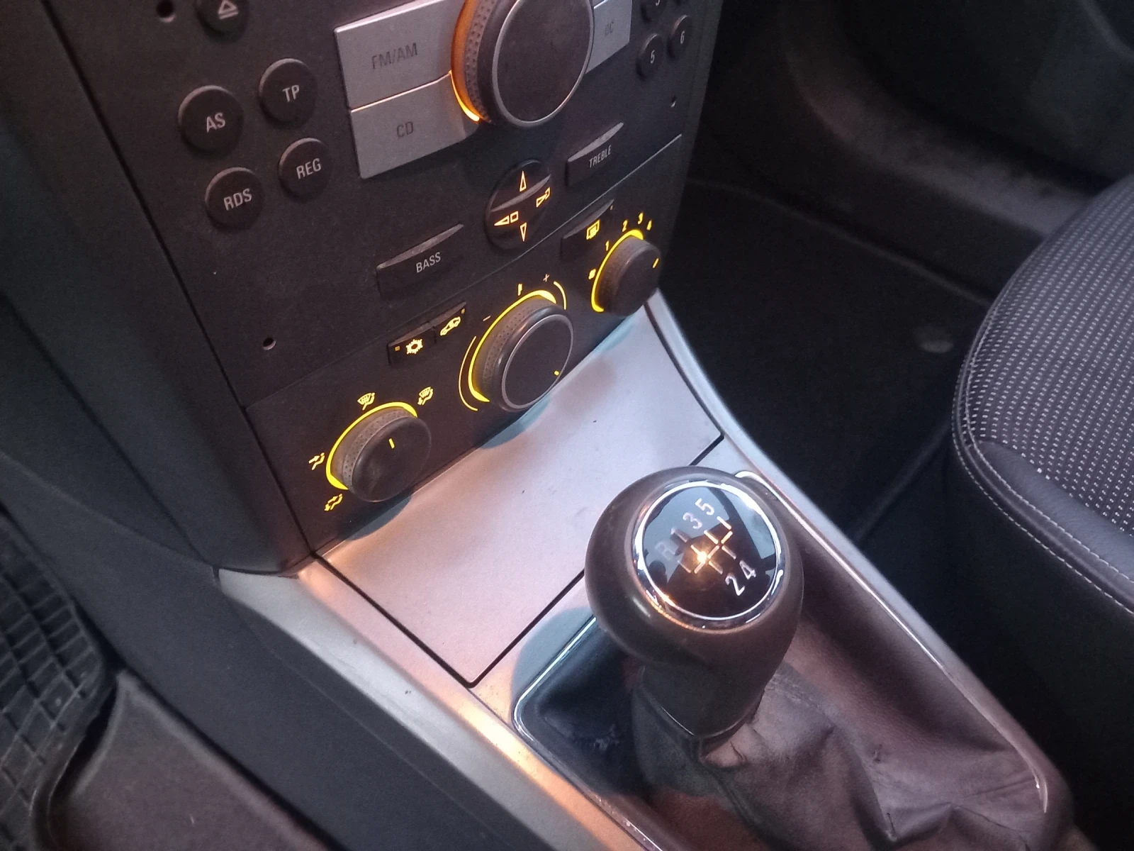 Opel Astra 1, 8 clima | Mobile.bg � ����������� 9