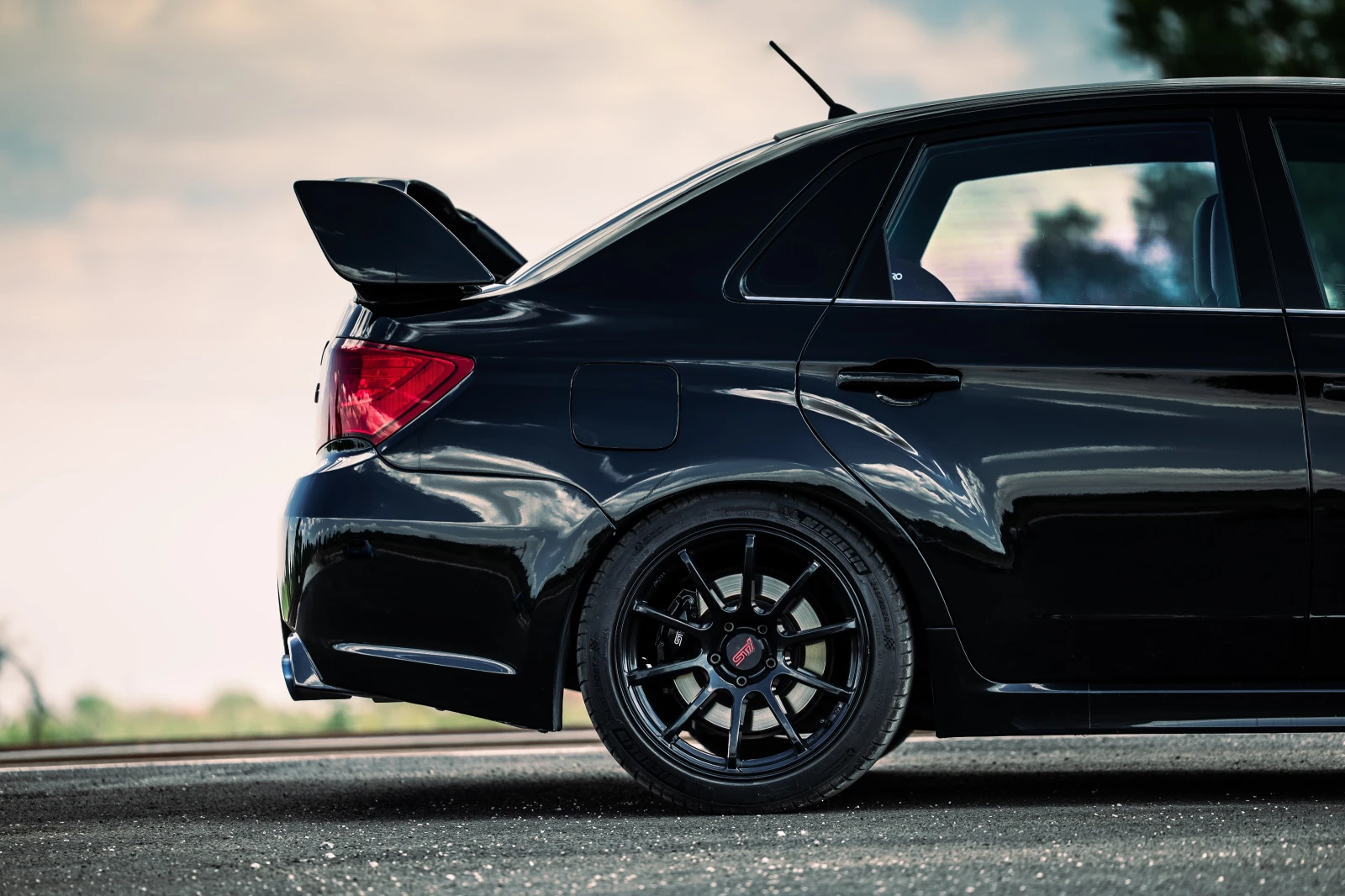 Subaru Impreza STi - изображение 5