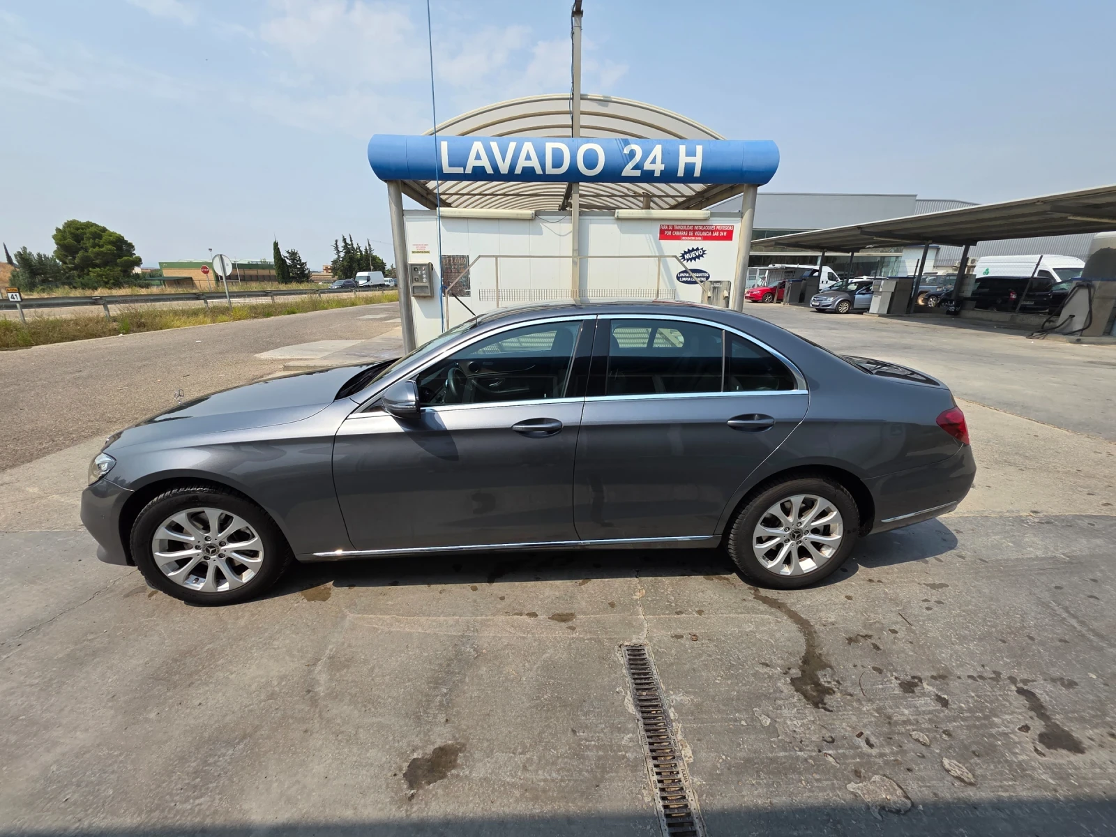 Mercedes-Benz 220 | Mobile.bg � ����������� 2