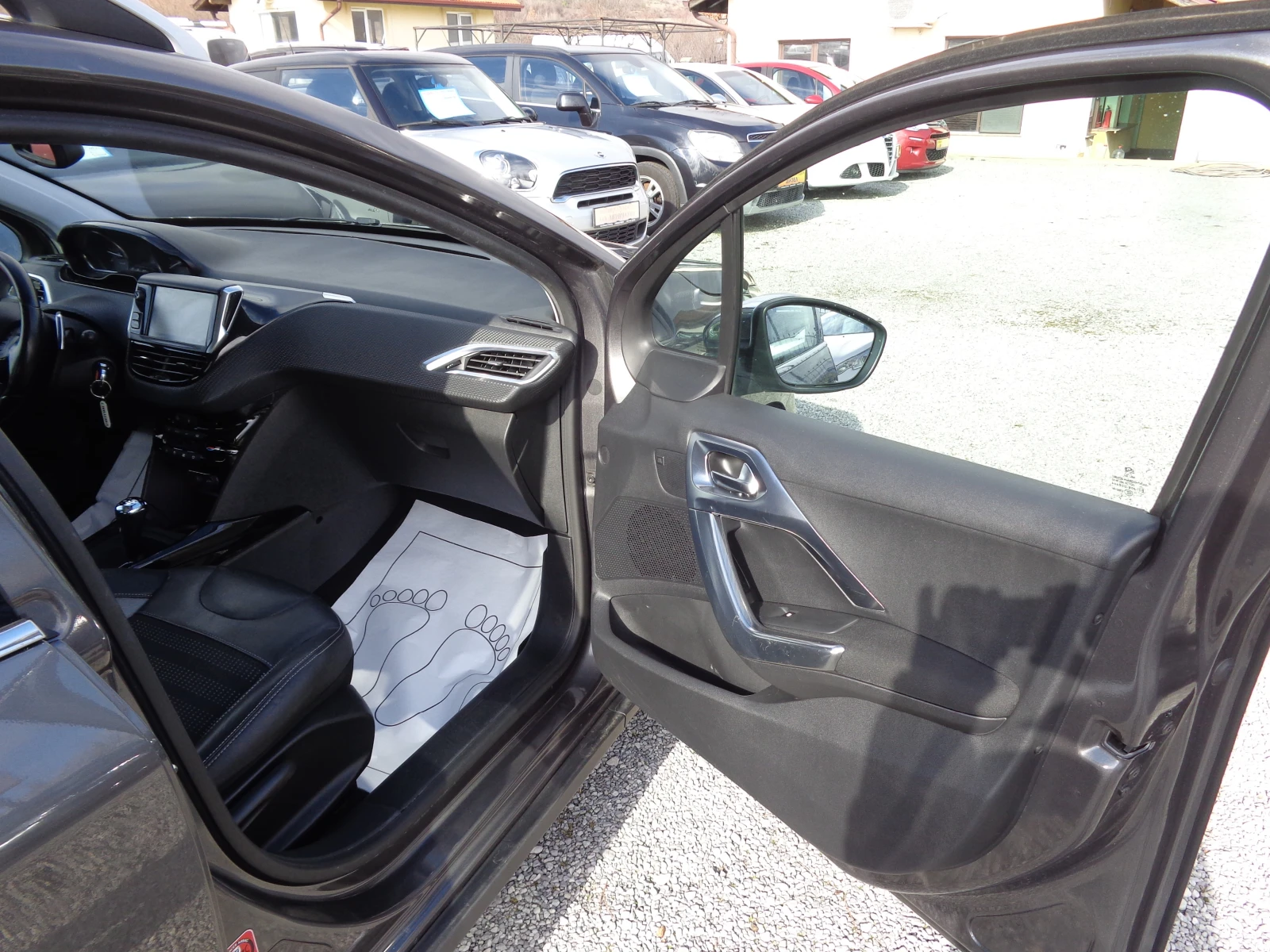 Peugeot 2008 1.6 HDI | Mobile.bg � ����������� 11