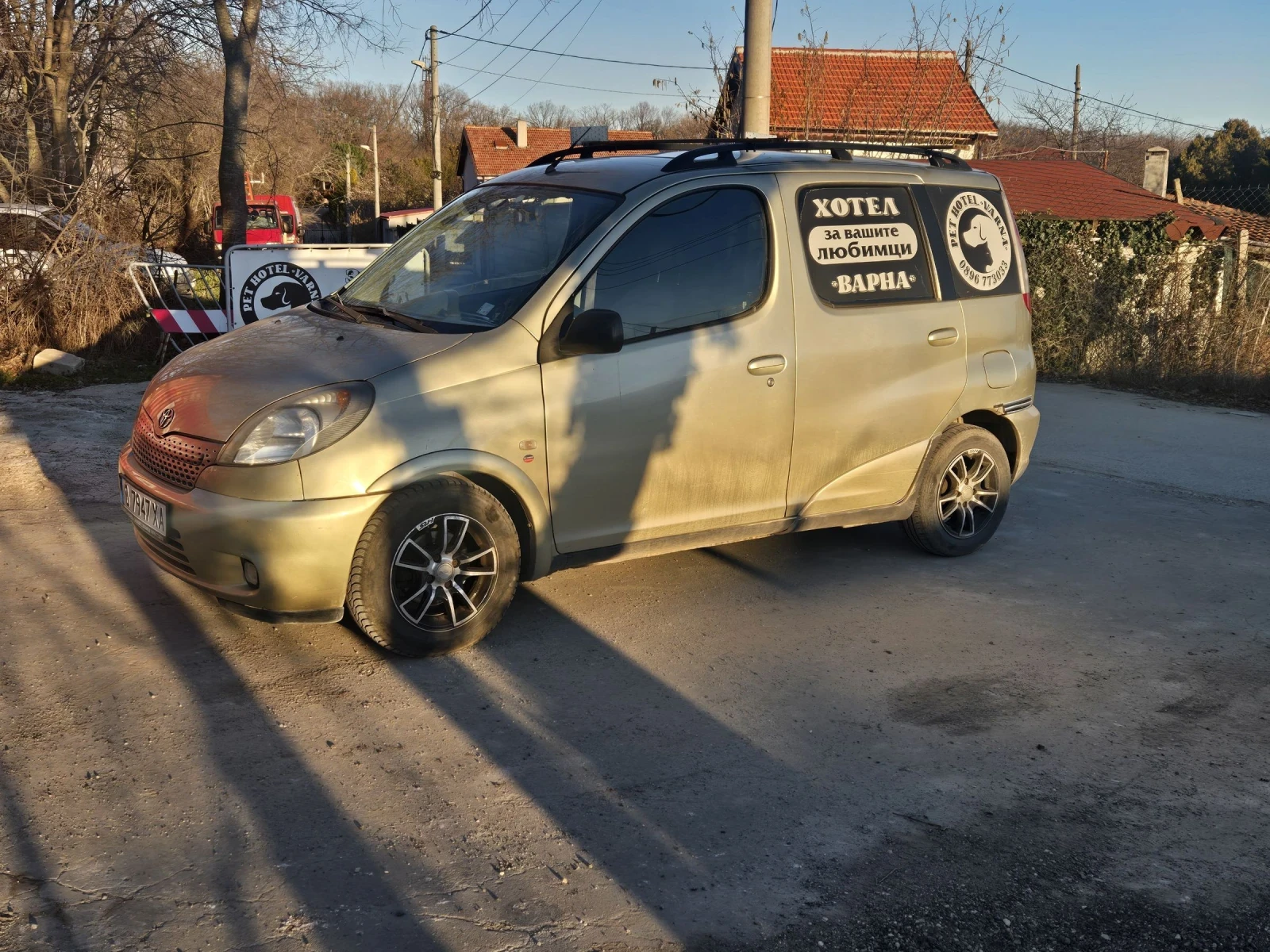 Toyota Yaris verso 1.3 АГУ , снимка 2 - Автомобили и джипове - 53773746