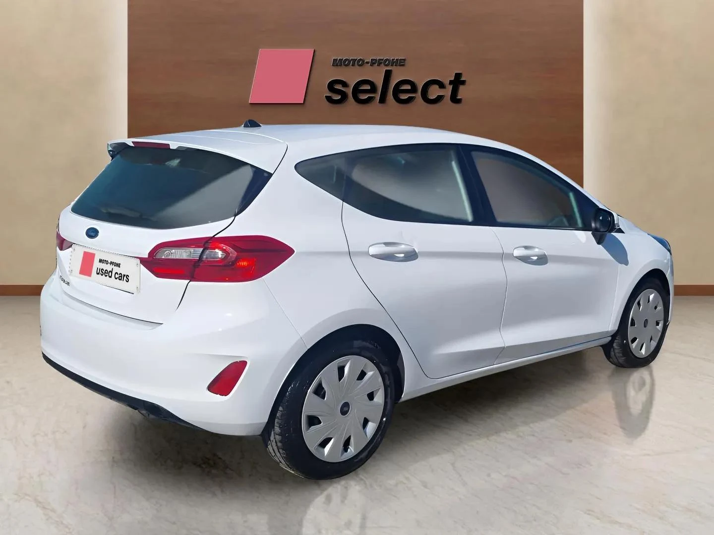 Ford Fiesta 1.1L, снимка 7 - Автомобили и джипове - 53880476