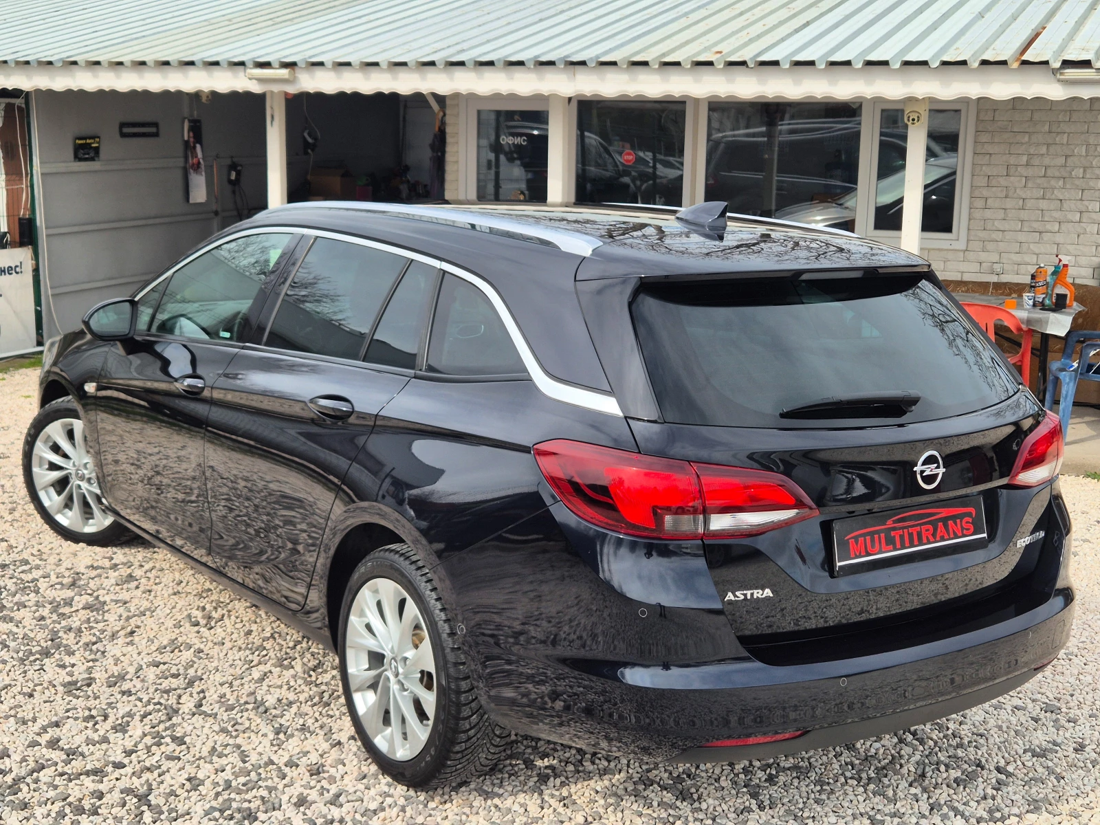 Opel Astra * КОЖА* ДИСТРОНИК* НАВИ* ПАМЕТ СЕД* FULL MAX* , снимка 3 - Автомобили и джипове - 54007965