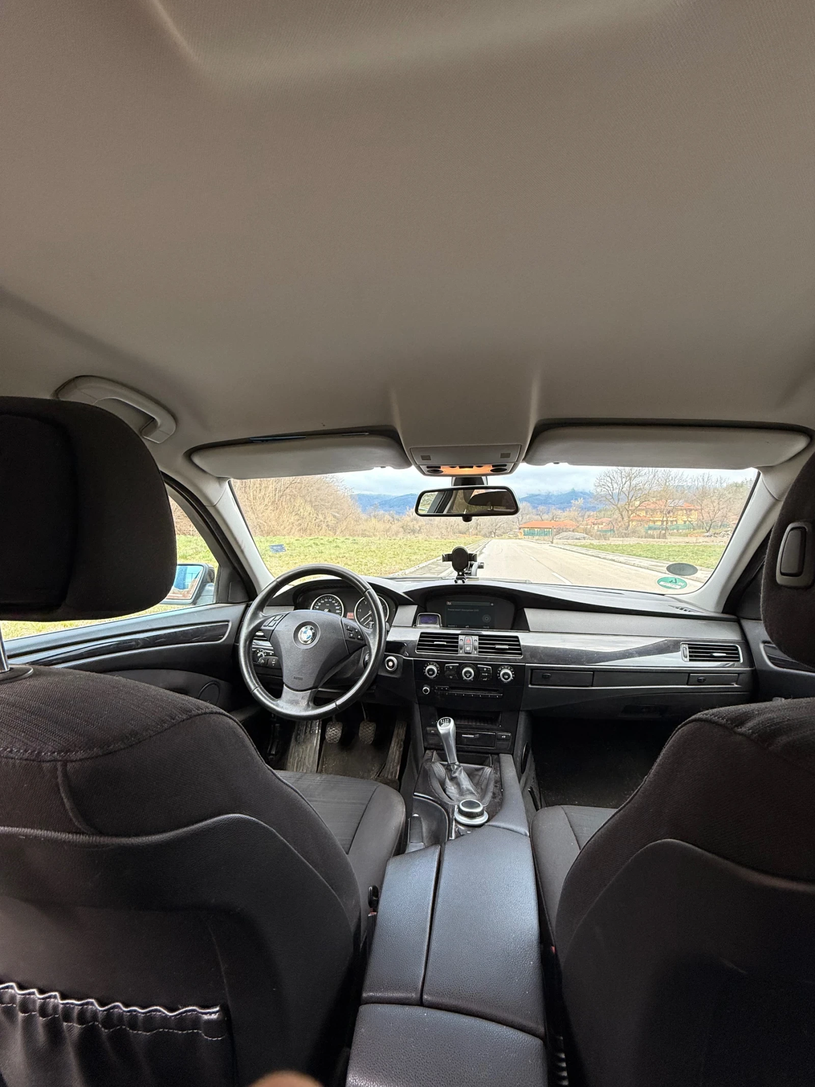 BMW 520, снимка 4 - Автомобили и джипове - 54050875