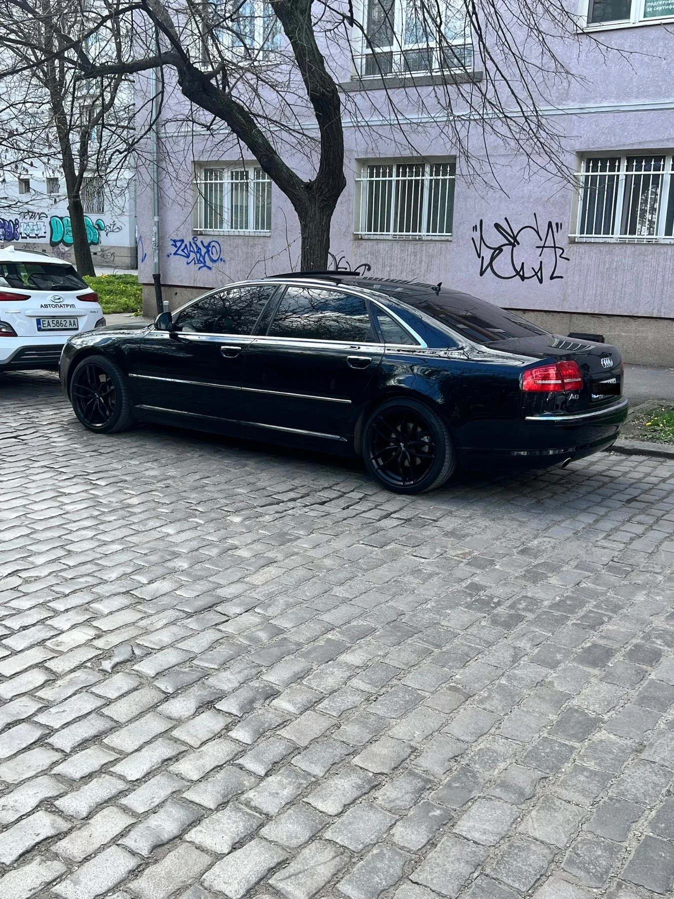 Audi A8, снимка 6 - Автомобили и джипове - 54324786